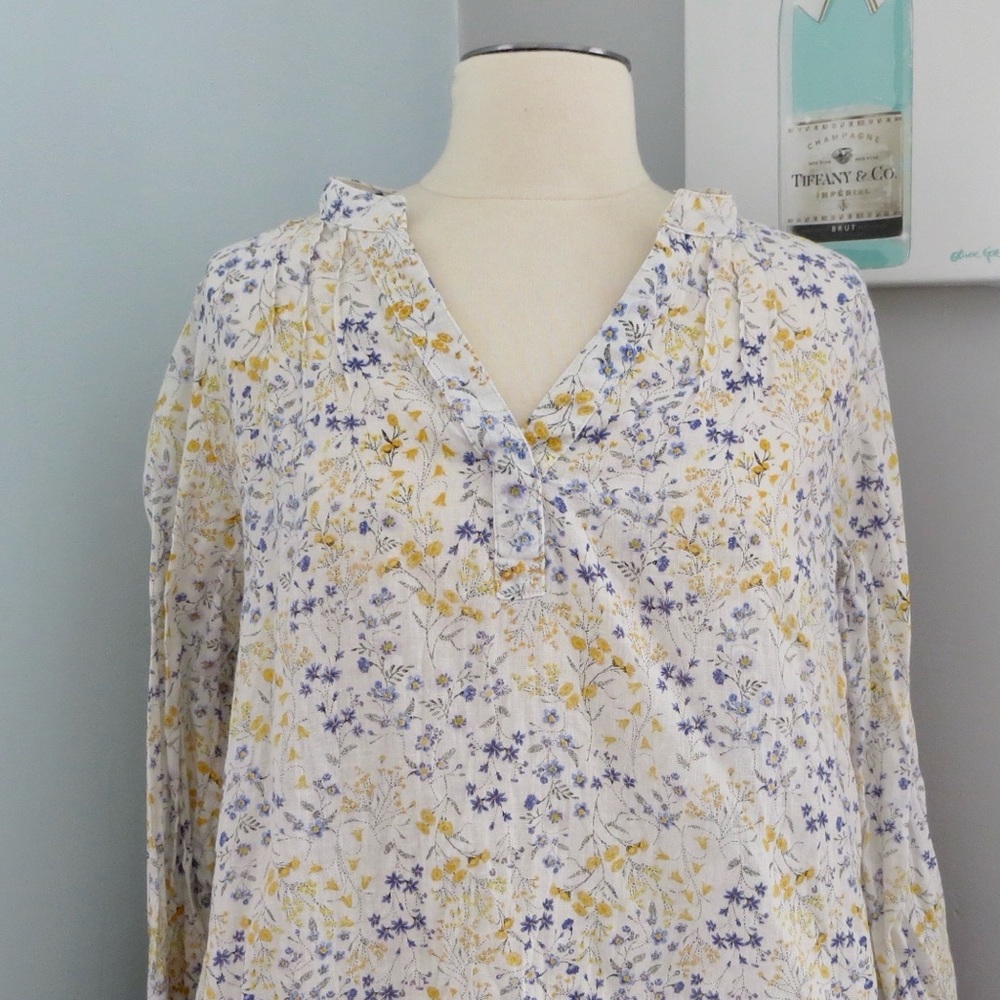 Old Navy Long Sleeve Linen Top
